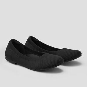 Vivaia Round Toe Ballet Flats Claire